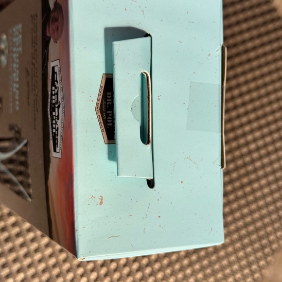 Andis Pet Grooming Clipper - Black and Light Blue - Picture 7 of 9